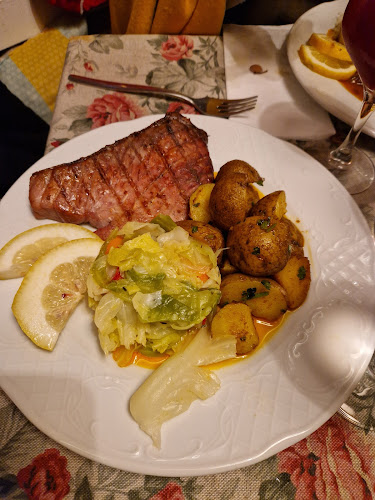 Maria da Mouraria - Casa de Fados - Gastronomia e hotelaria