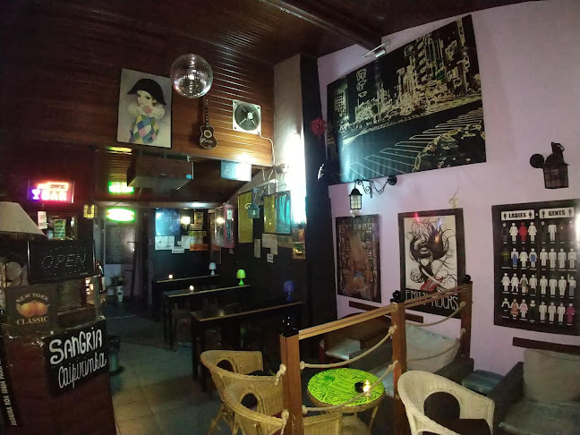 Manecas Bar - Almada