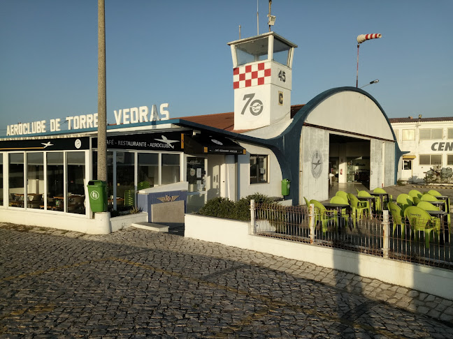 O Aeroclube - Gastronomia e hotelaria