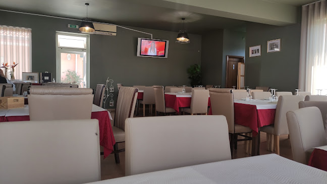 Largo Sra. dos Caminhos 47, 4785-063 Trofa