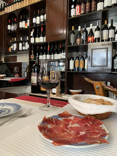 Botequim da Mouraria - Gastronomia e hotelaria
