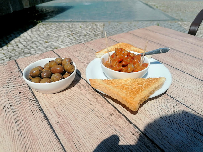 Comentarii opinii despre Cafetaria Quinta do Seixal