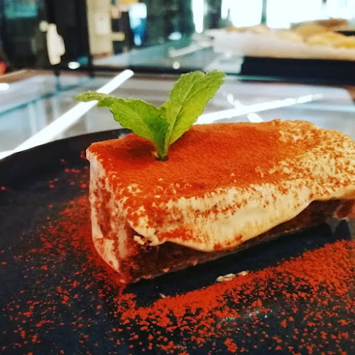 Triettu - Gastronomia e hotelaria