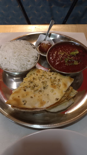 A M - Resturante Indiano - Gastronomia e hotelaria