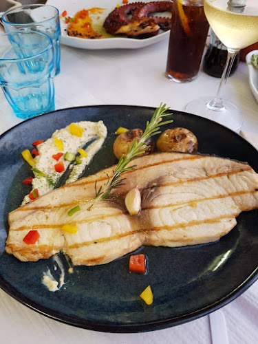 Praça Dr. António Padinha 39, 8800-637 Tavira