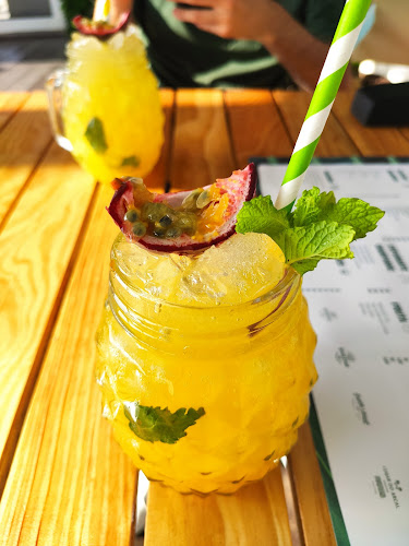 Green Coast Beach Bar - Gastronomia e hotelaria