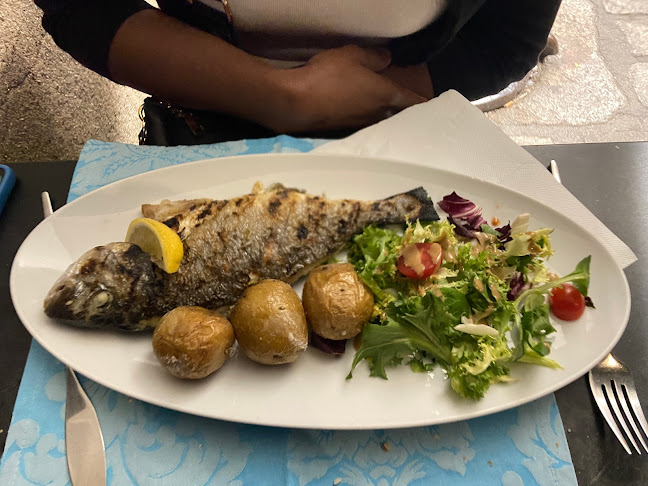 Muralha do Rio - Gastronomia e hotelaria