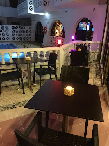 Edificio Oura Village, Next to Subway, R. Ramalho Ortigão 9, 8200-340 Albufeira