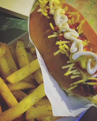 Rua da Carreira 236, São Martinho, 9000-042 Funchal