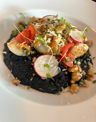 O Bairro - Gastronomia e hotelaria