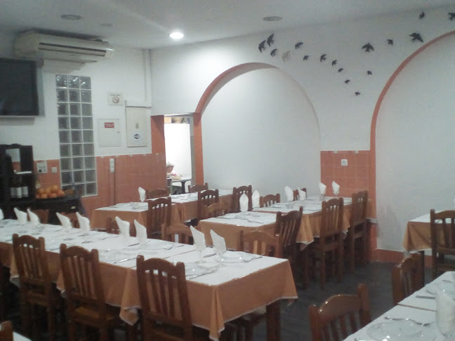 Casa 1º de Janeiro - Gastronomia e hotelaria