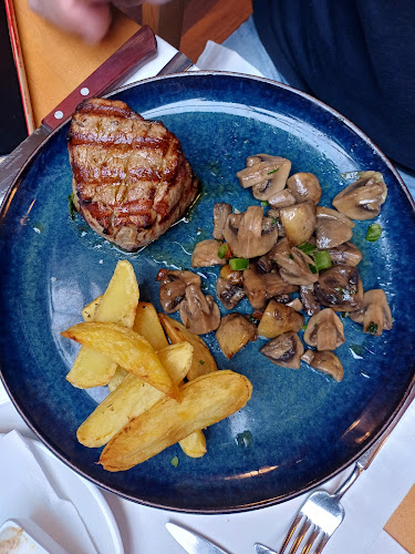 Buxa - Gastronomia e hotelaria