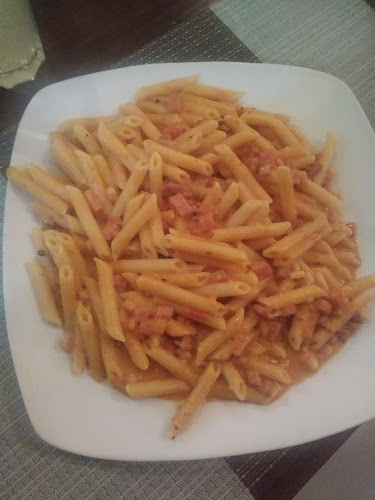 Opinii despre Ristorante & Pizzeria Al Capone în Portimão - Gastronomia e hotelaria