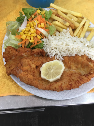 Café Lua Open Times