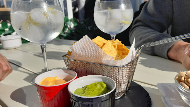 Opinii despre Green Coast Beach Bar în Espinho - Gastronomia e hotelaria