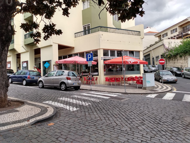 Los Primos Cafe - Gastronomia e hotelaria