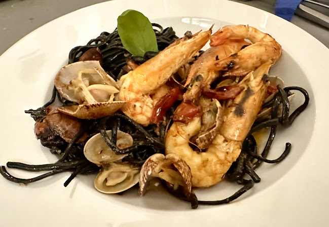 Estr. do Farol 28, 8400-505 Carvoeiro