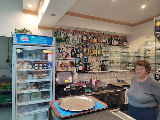 Av. 5 de Outubro 122, 8700-304 Olhão