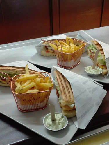 Big Burger sintra - Gastronomia e hotelaria