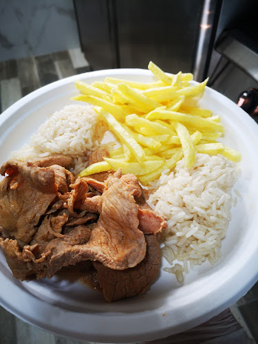 RST Kebab and Pizza - Gastronomia e hotelaria