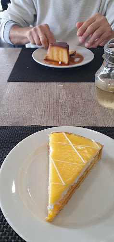 https://m.facebook.com/restaurante28/