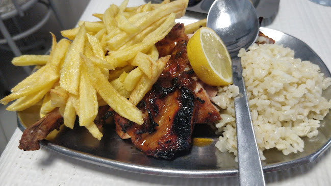 Opinii despre Restaurante dos Caracóis în Póvoa de Santo Adrião - Gastronomia e hotelaria