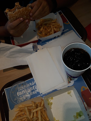 Av. António Farinha Pereira 1, 2200-024 Abrantes