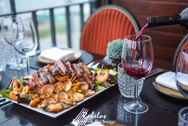 Opinii despre Rabelos Restaurante Bar în Vila Nova de Gaia - Gastronomia e hotelaria