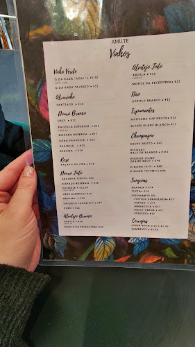 Em frente aos arcos da, Praça de São Tiago 15, 4810-445 Guimarães