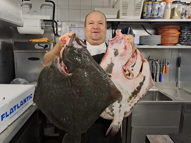 R. Afonso de Almeida nº21, 8600-674 Lagos