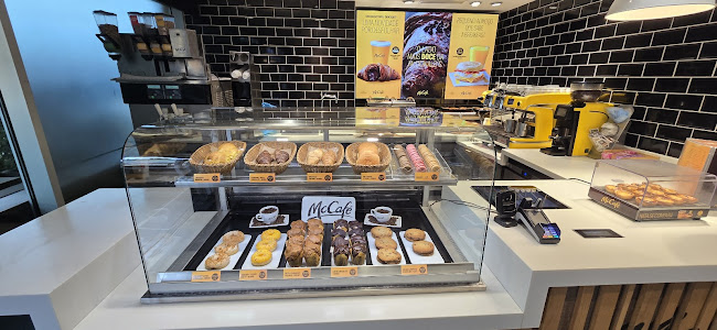 Edifício Lisboa, Fração B e C, 1990-225 Lisboa