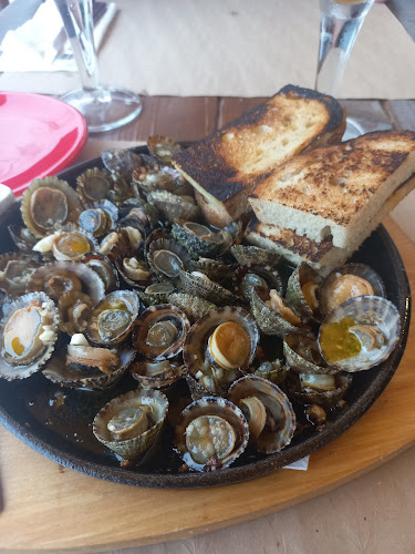 Av. do Mar 100, 2520-205 Peniche