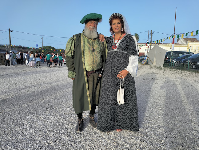 Comentarii opinii despre Mercado Mensal de Coina (3.º Domingo de cada mês)