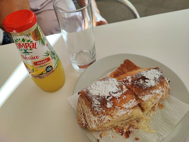 Opinii despre Cafe Cantinho în Valença - Gastronomia e hotelaria