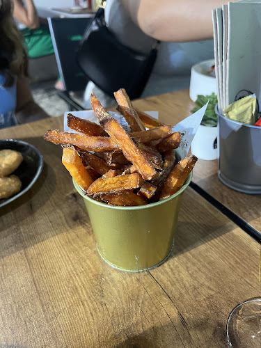 Burguês Carvoeiro - Gastronomia e hotelaria