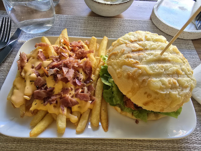 Opinii despre Hamburgueria - Com Unhas e Dentes în Lamego - Gastronomia e hotelaria