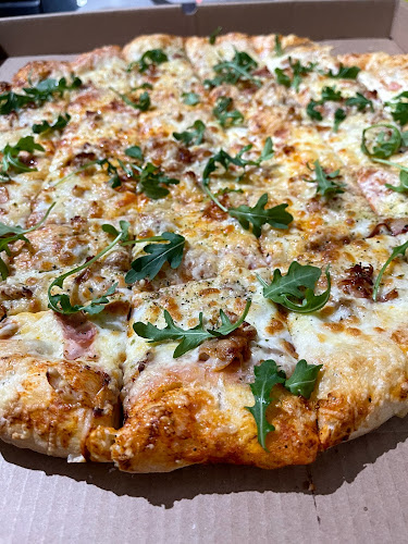 R. dos Álamos 40 LOJA 36, 2490-543 Ourém