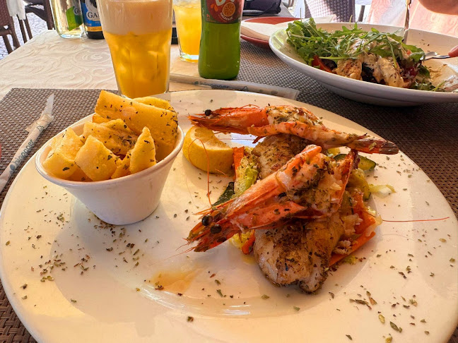 Goldi Restaurant - Gastronomia e hotelaria