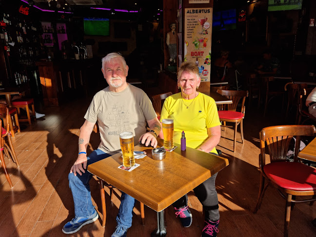 Av. Sá Carneiro 55, 8200-340 Albufeira