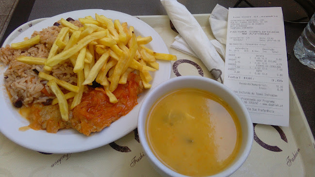 Opinii despre Padaria/Pastelaria "Low-Cost" în Oliveira de Azeméis - Gastronomia e hotelaria