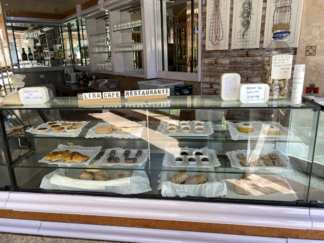 Comentarii opinii despre Lira Café Restaurante