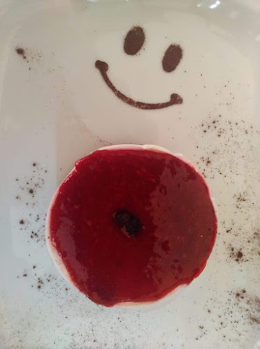 Pesto Pizza Pasta & Doner Kabab - Gastronomia e hotelaria