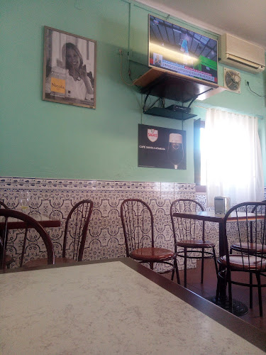 Opinii despre Café Santa Catarina în Romeira - Gastronomia e hotelaria