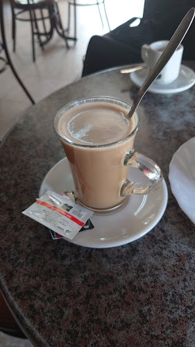 Comentarii opinii despre Amora Doce Pastelaria