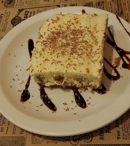 R. da Igreja 18, 8500-007 Alvor