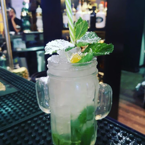 Bar Porta 93 - Gastronomia e hotelaria