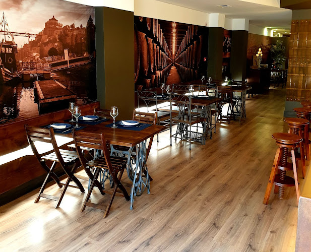 R. de Rei Ramiro 697, 4400-283 Vila Nova de Gaia