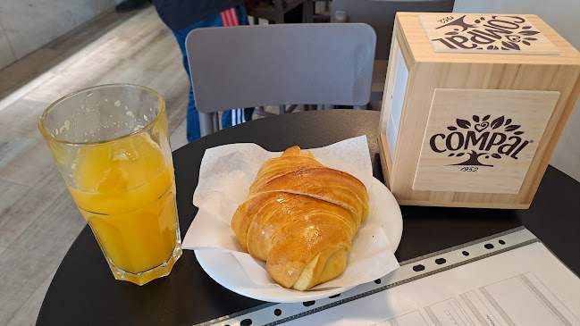 Comentarii opinii despre Celeste