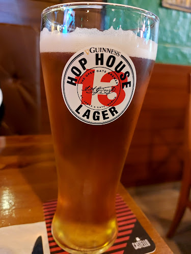 Opinii despre Cheers Sports Bar & Restaurant în Almada - Gastronomia e hotelaria