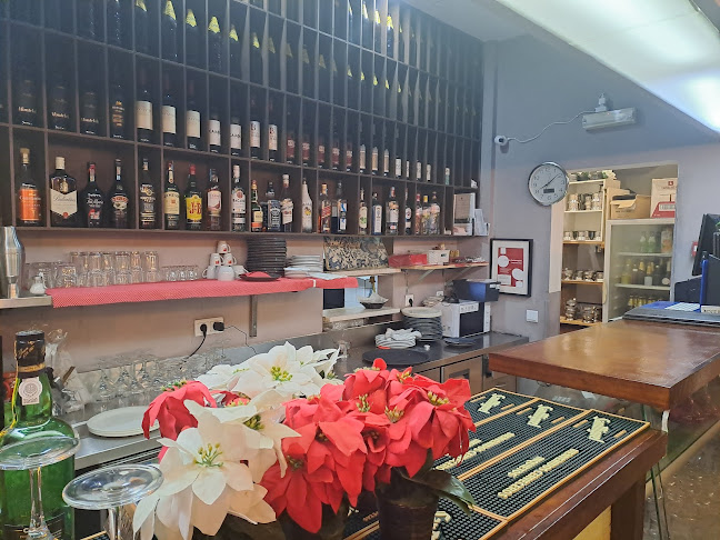 New Delhi Indian Tandoor Restaurant Phone number